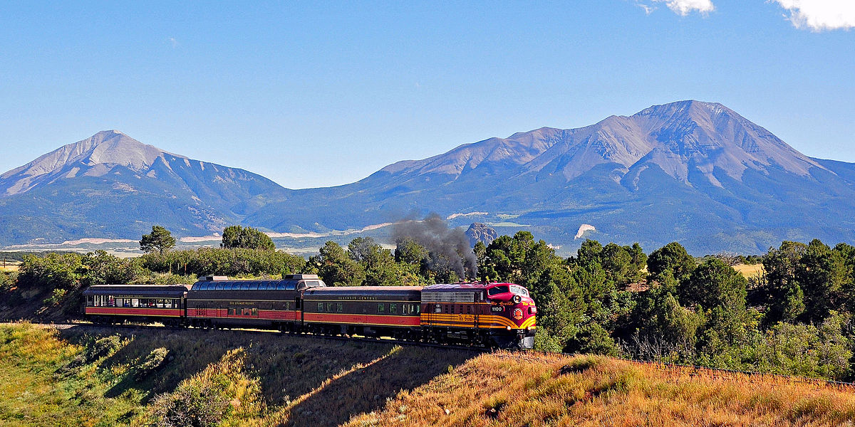 7 Best Scenic Train Rides in Colorado Ranked